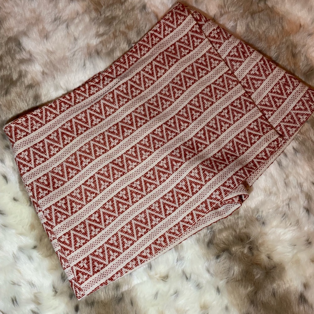 BCBG | Burnt Orange & Cream Aztec Skort
